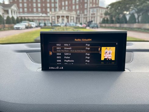 Used 2018 Audi Q7 3.0T Premium Plus w/ Premium Plus Package image 15