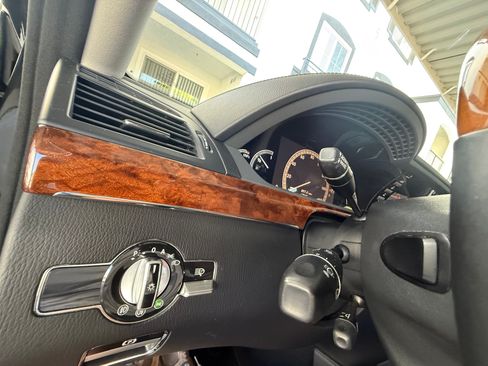 Used 2007 Mercedes-Benz S 550 image 17