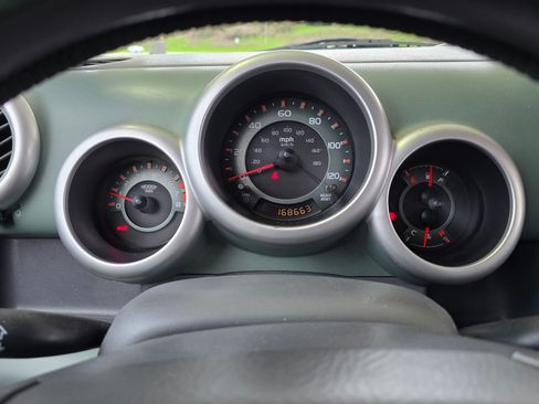 Used 2004 Honda Element EX image 12