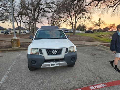 Used 2011 Nissan Xterra S image 11