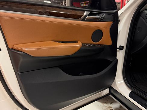 Used 2016 BMW X4 xDrive28i image 10