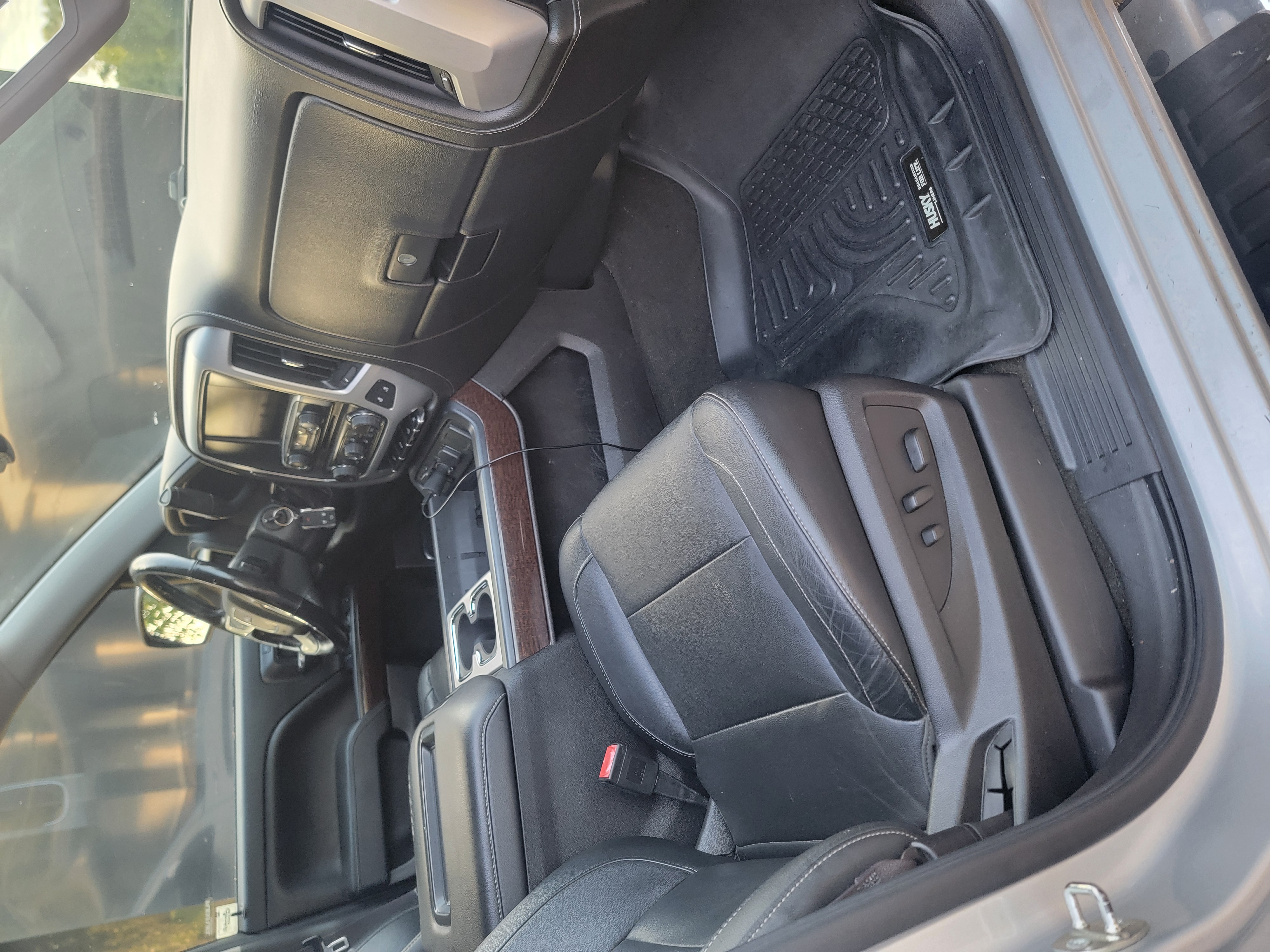 Used 2015 GMC Sierra 1500 SLT w/ SLT Crew Cab Value Package AWD/4WD image 5