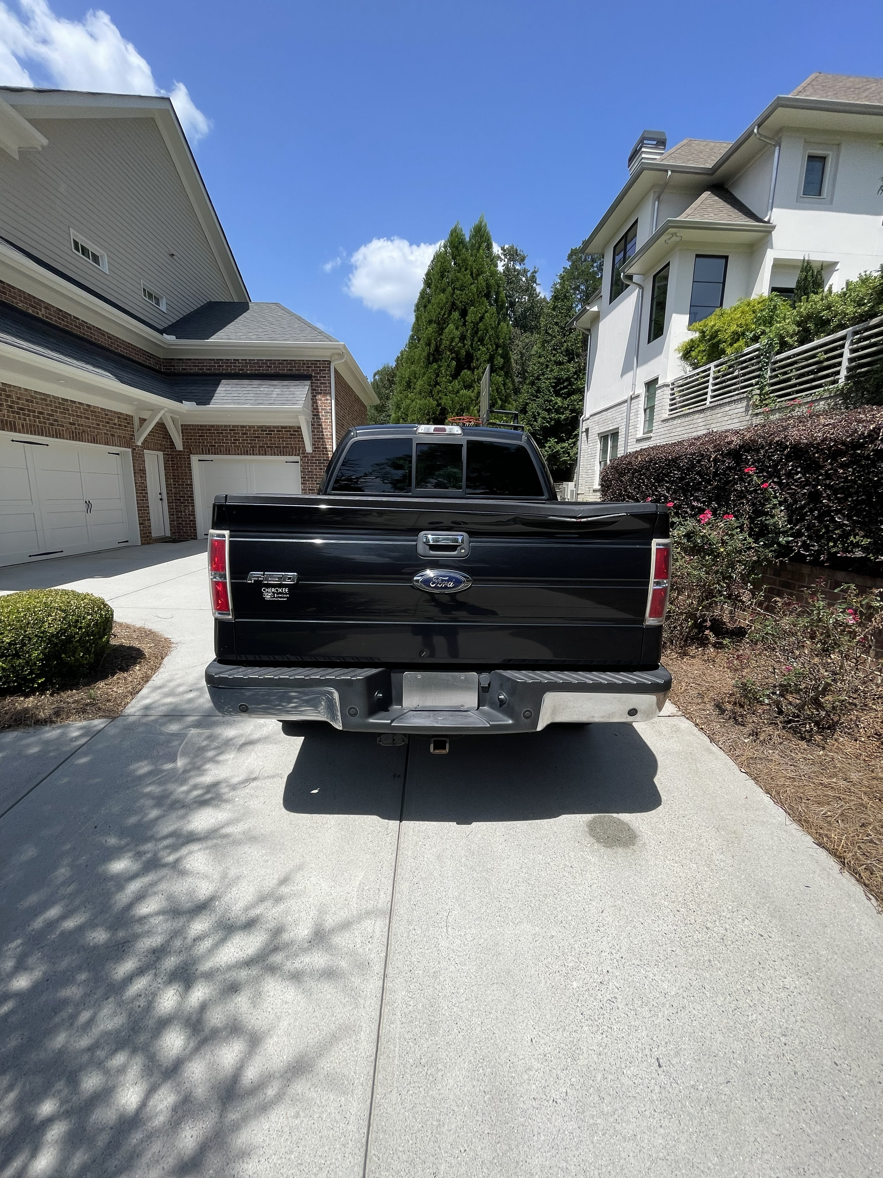 Used 2014 Ford F150 XLT w/ Equipment Group 302A Luxury AWD/4WD image 13