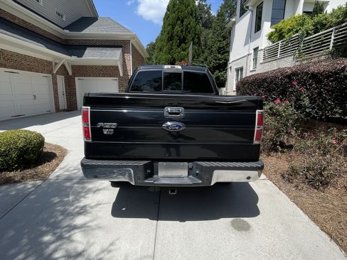 Used 2014 Ford F150 XLT w/ Equipment Group 302A Luxury AWD/4WD image 13