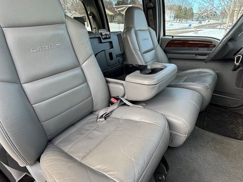 Used 2004 Ford F350 Lariat image 13