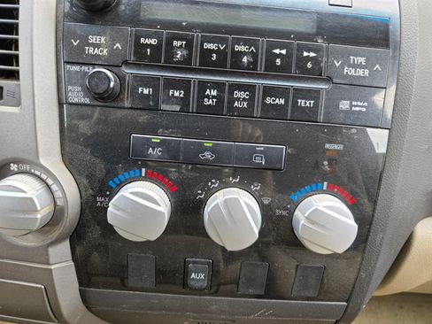 Used 2010 Toyota Tundra 2WD Double Cab image 13