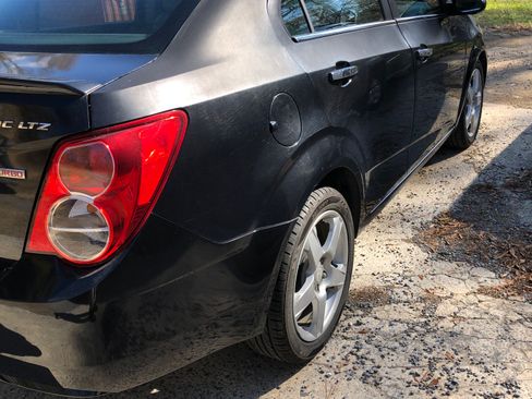 Used 2015 Chevrolet Sonic LTZ image 4