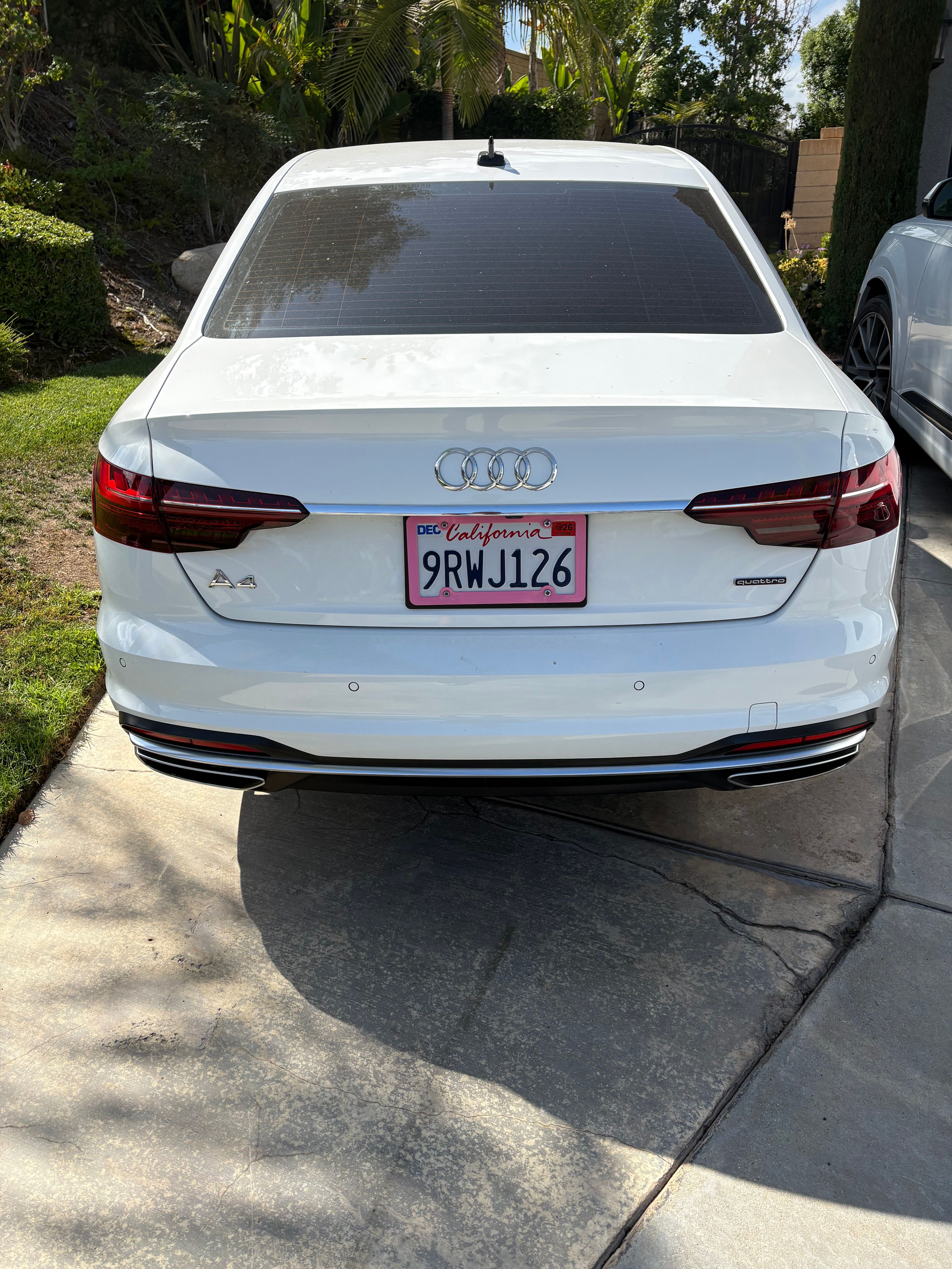 Used 2021 Audi A4 2.0T Premium Plus w/ Premium Plus Package AWD/4WD image 4
