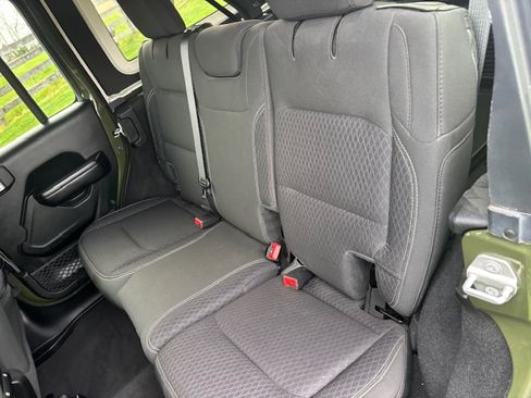 Used 2021 Jeep Wrangler Unlimited Sport image 10