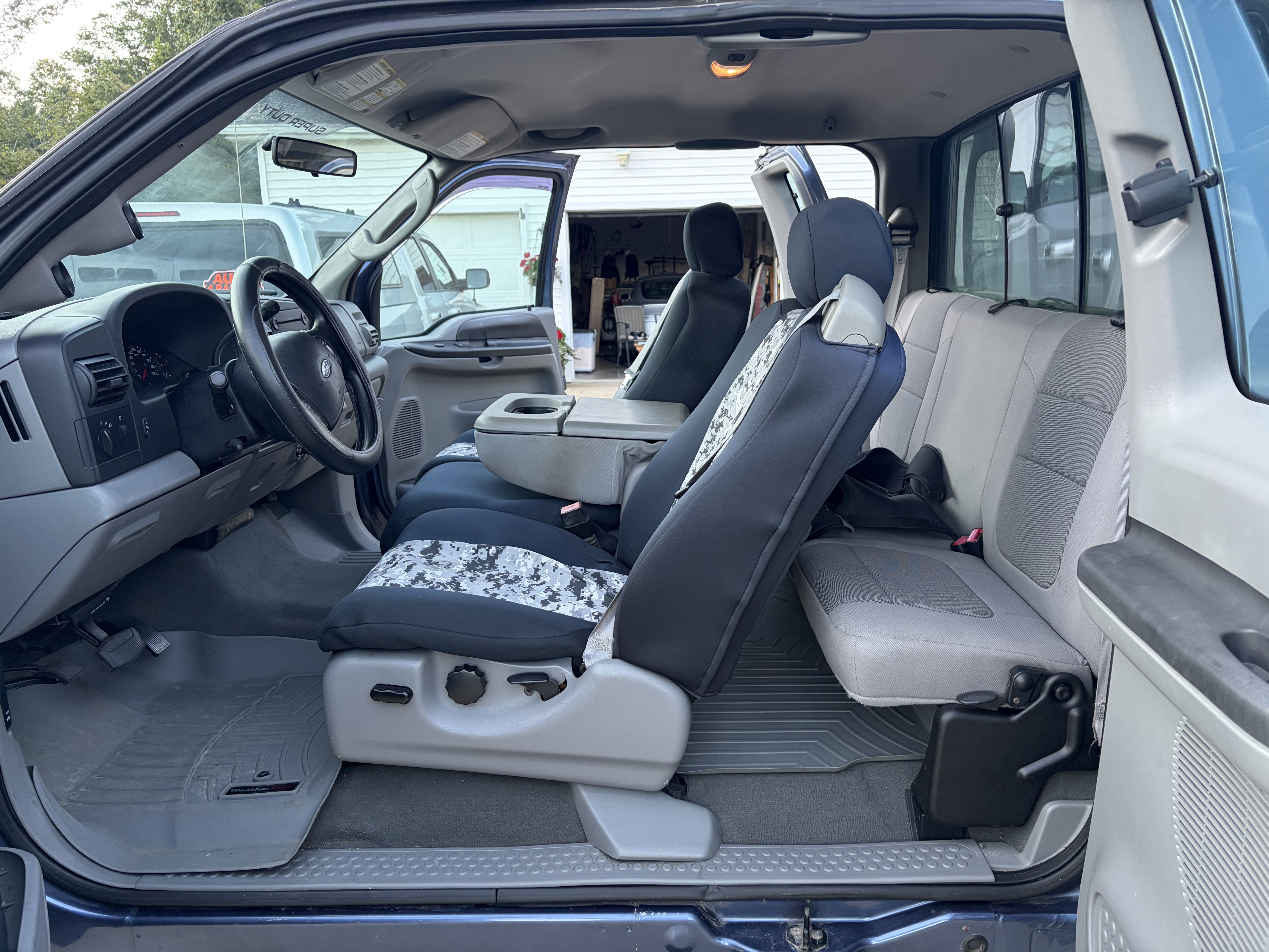 Used 2005 Ford F250 XLT RWD image 4