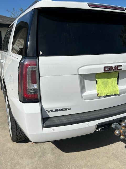 Used 2018 GMC Yukon SLE w/ SLE Value Package RWD image 12