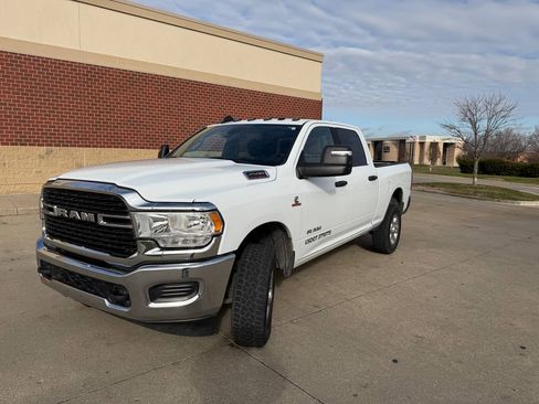 Used 2023 RAM 2500 Big Horn image 2