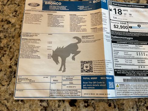 Used 2025 Ford Bronco Badlands w/ Sasquatch Package image 16