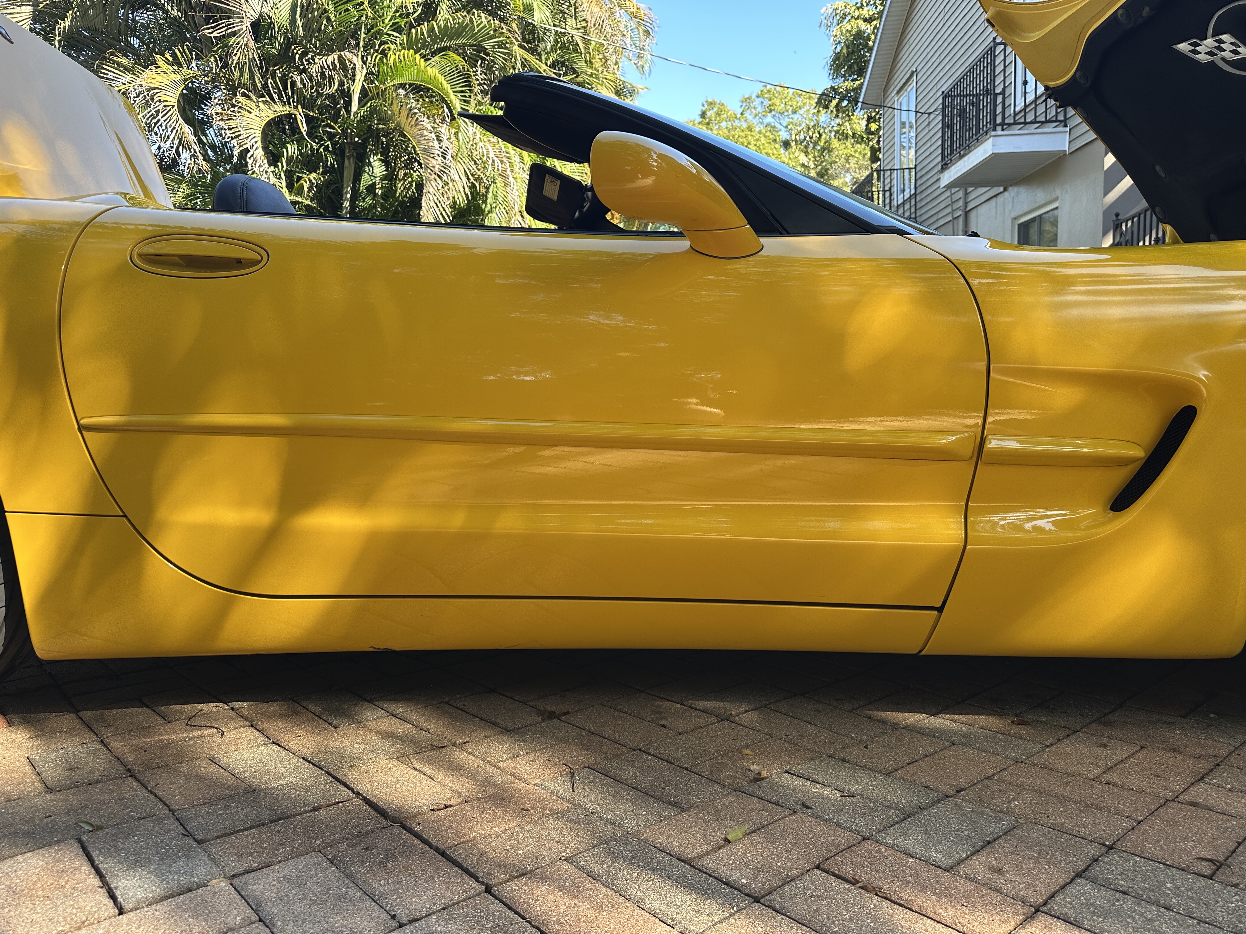 Used 2003 Chevrolet Corvette Convertible w/ Preferred Equipment Group1 RWD image 6