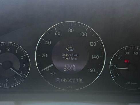 Used 2004 Mercedes-Benz CLK 320 Cabriolet image 9