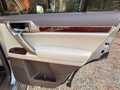 Used 2013 Lexus GX 460 460 Sport Utility 4D image 24