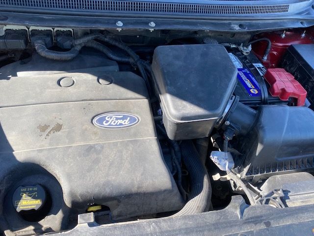 Used 2013 Ford Edge Limited AWD/4WD image 2