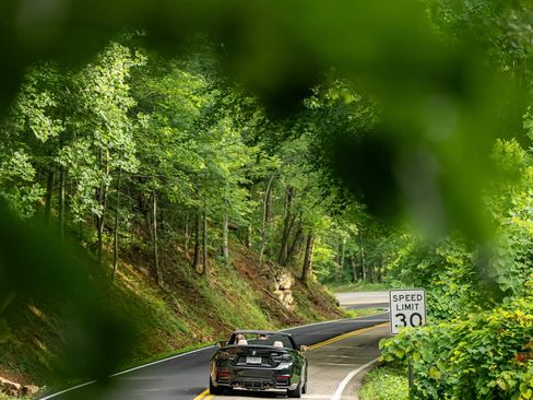 Used 2015 BMW M4 Convertible image 20