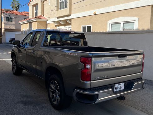 Used 2020 Chevrolet Silverado 1500 LT w/ Trailering Package image 13