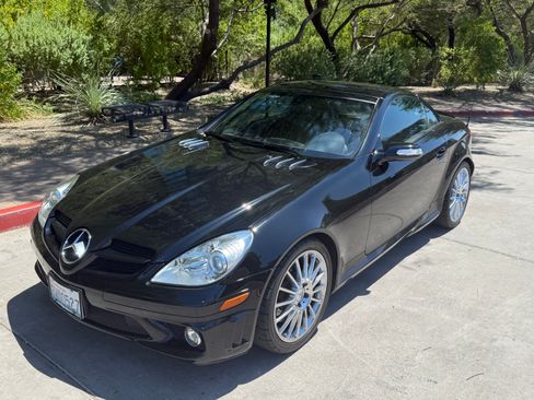 Used 2005 Mercedes-Benz SLK 55 AMG image 8