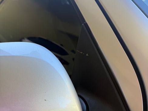 Used 2013 Scion xD image 27