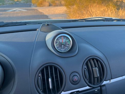 Used 2012 Porsche Boxster Spyder RWD image 8