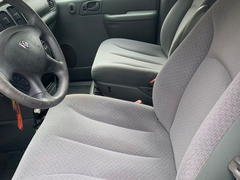 Used 2006 Dodge Grand Caravan SE w/ Popular Equipment Group I image 5