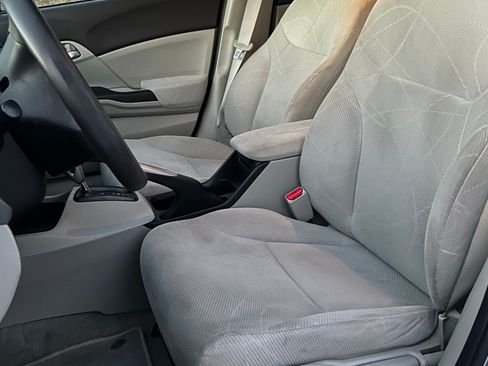 Used 2012 Honda Civic LX image 11
