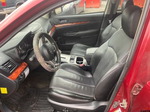 Used 2012 Subaru Outback 2.5i Limited w/ Moonroof Pkg image 9