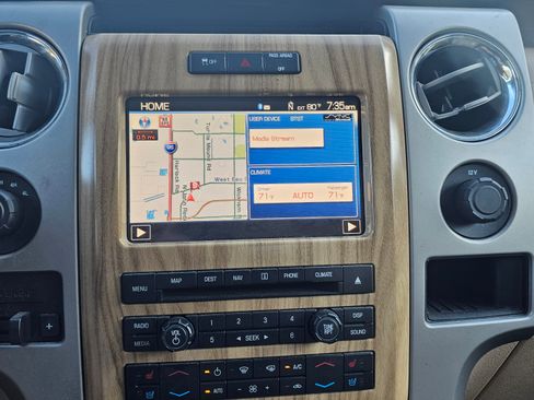 Used 2011 Ford F150 Lariat w/ Lariat Chrome Pkg image 10