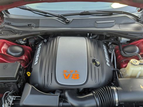 Used 2010 Dodge Challenger R/T image 16