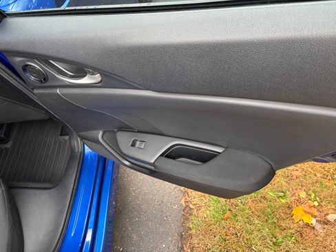 Used 2017 Honda Civic EX image 29