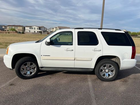 Used 2007 GMC Yukon SLE image 6