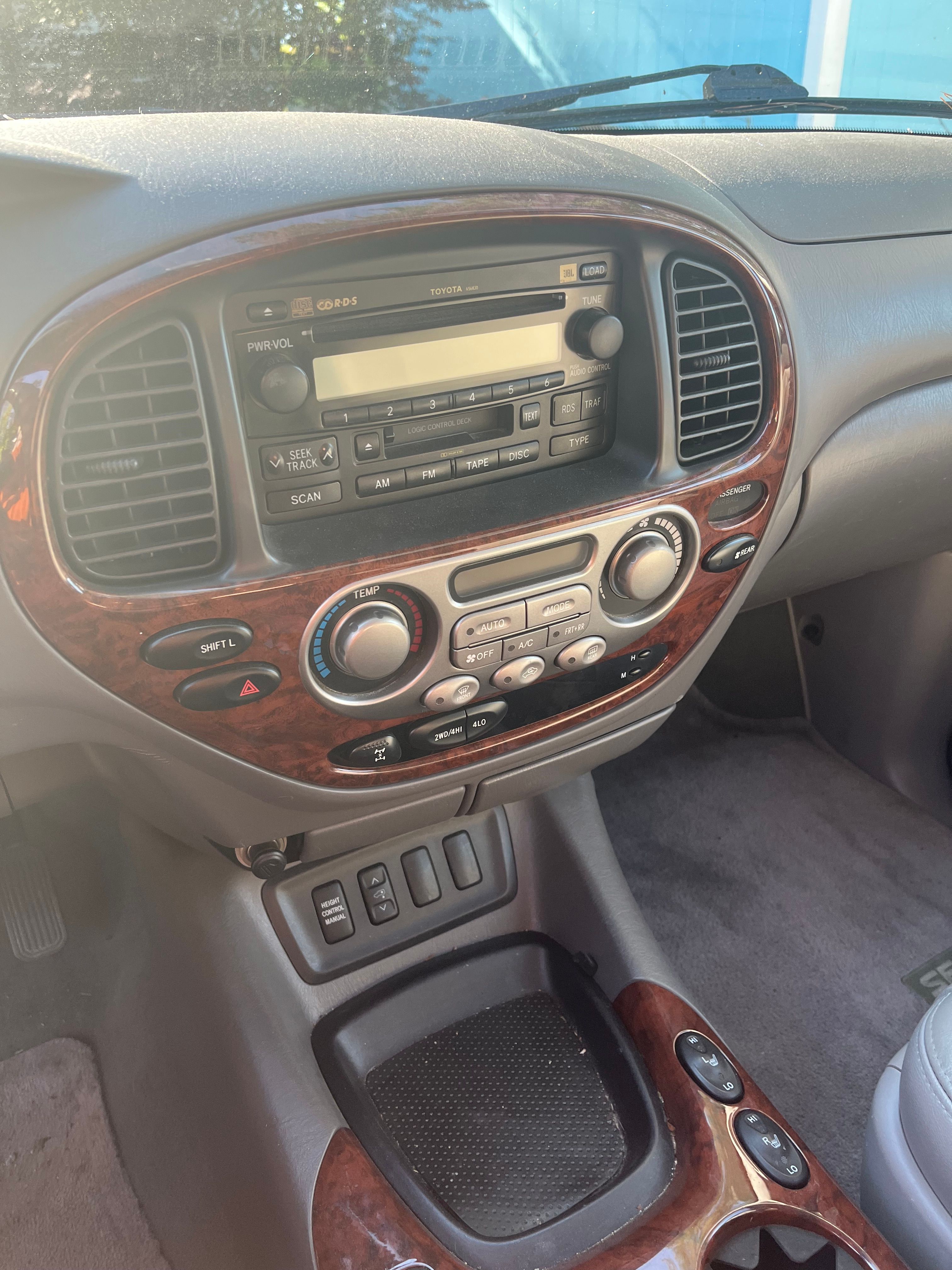 Used 2006 Toyota Sequoia Limited AWD/4WD image 6