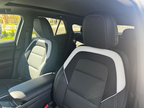 Used 2024 Chevrolet Blazer EV LT image 19