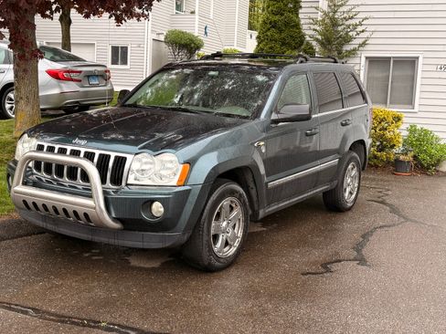 Used 2005 Jeep Grand Cherokee Limited AWD/4WD image 1