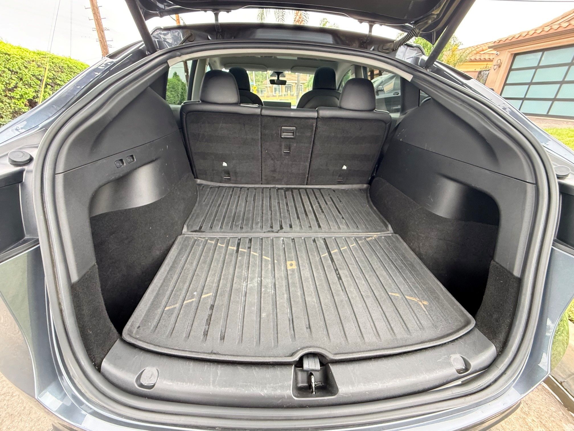 Used 2021 Tesla Model Y Long Range AWD/4WD image 15