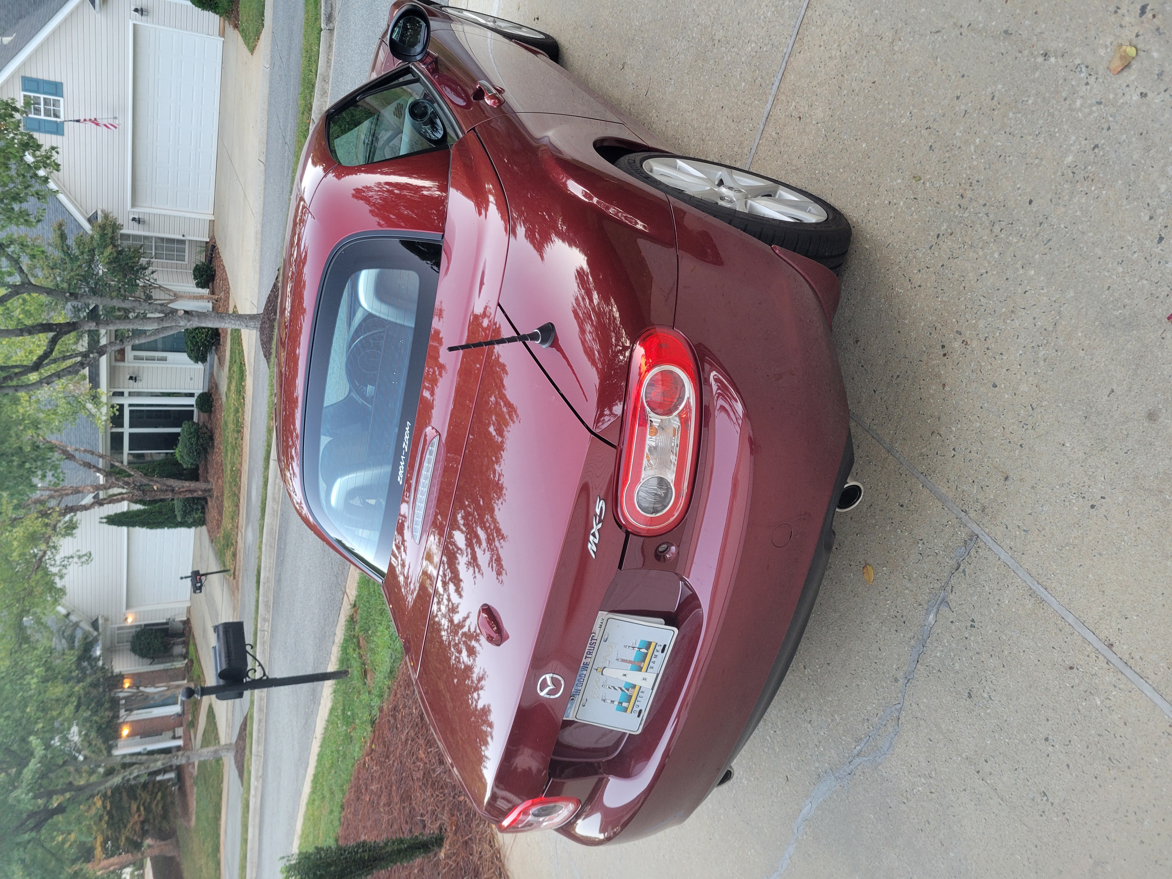 Used 2012 MAZDA MX-5 Miata Grand Touring w/ Premium Pkg RWD image 5
