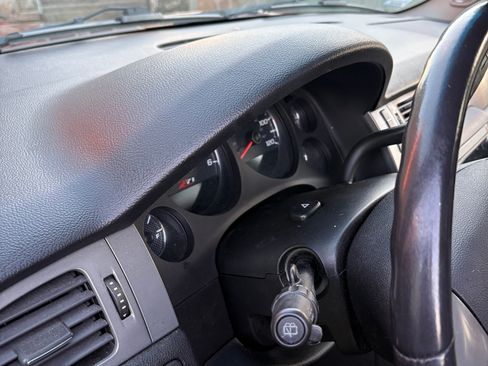 Used 2010 Chevrolet Tahoe LT w/ Suspension Package, Off-Road image 6