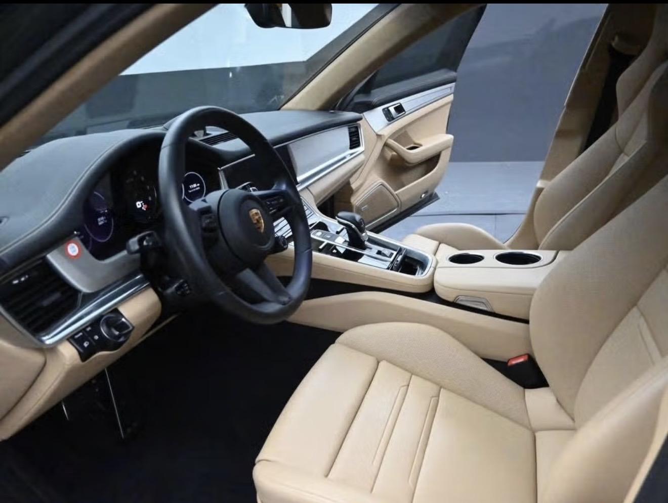 Used 2023 Porsche Panamera GTS AWD/4WD image 15