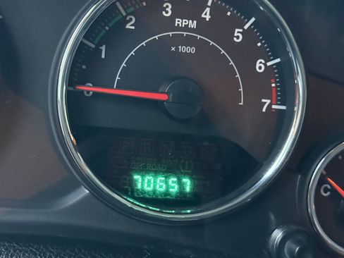 Used 2012 Jeep Wrangler Sport image 5