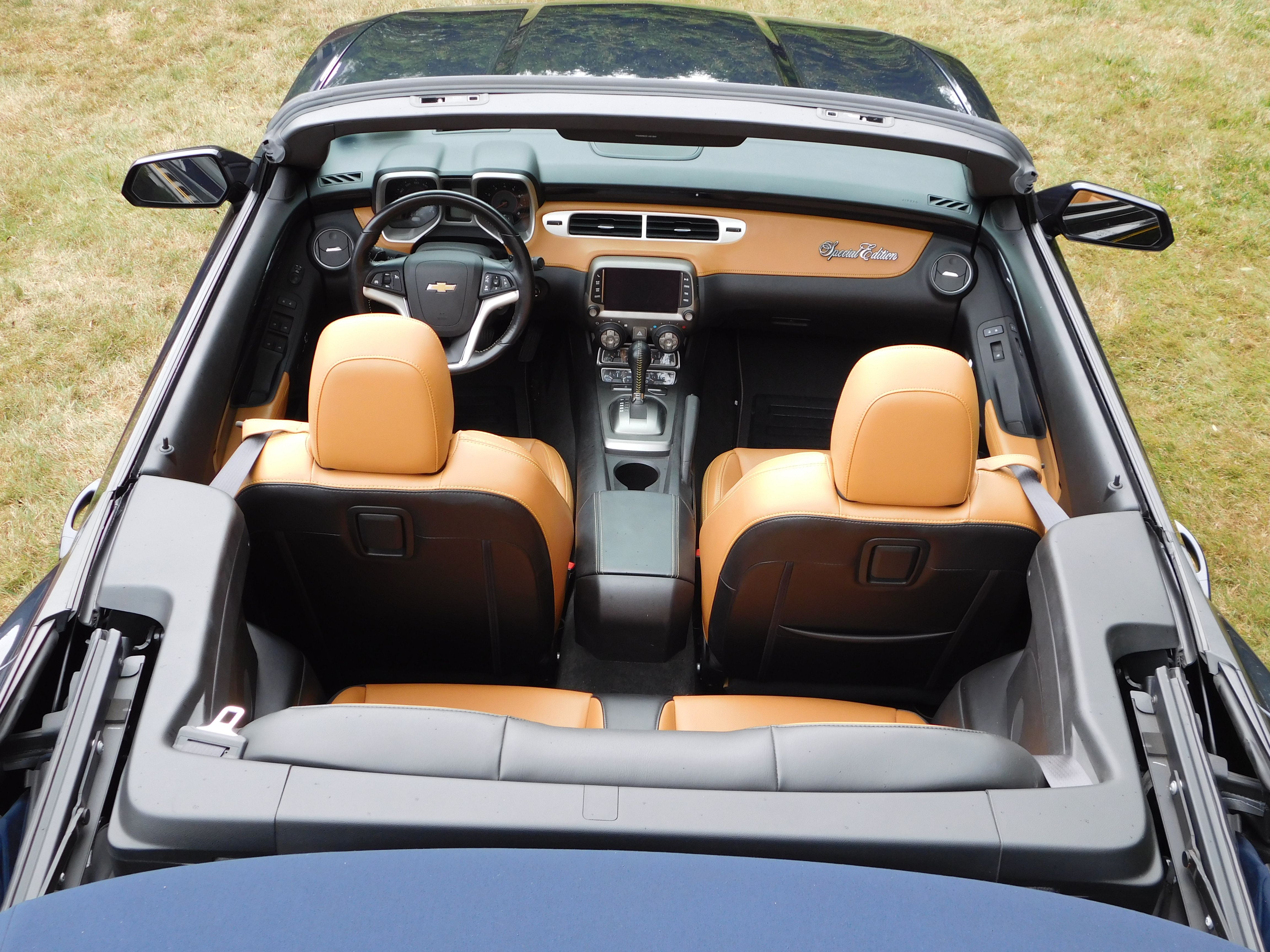 Used 2013 Chevrolet Camaro LT w/ Dusk Special Edition RWD image 9