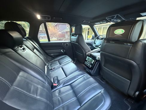 Used 2016 Land Rover Range Rover Supercharged image 9