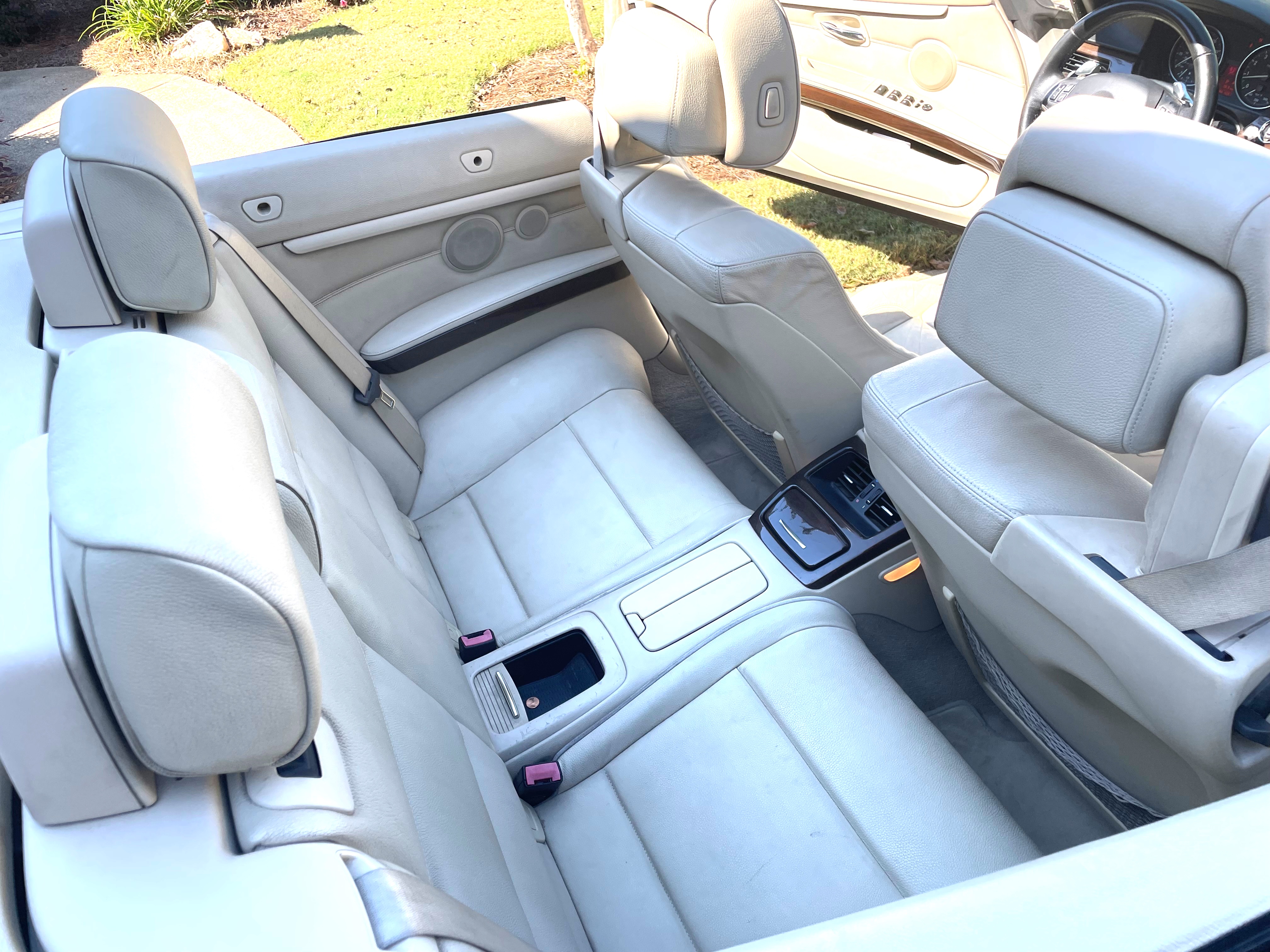 Used 2009 BMW 335i Convertible RWD image 10