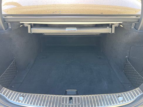 Used 2019 Mercedes-Benz S 560 S 560 Sedan 4D image 8