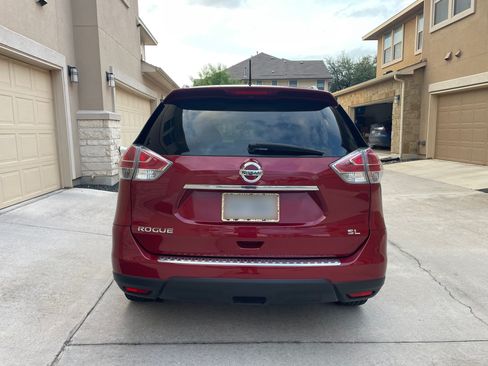 Used 2015 Nissan Rogue SL FWD image 9