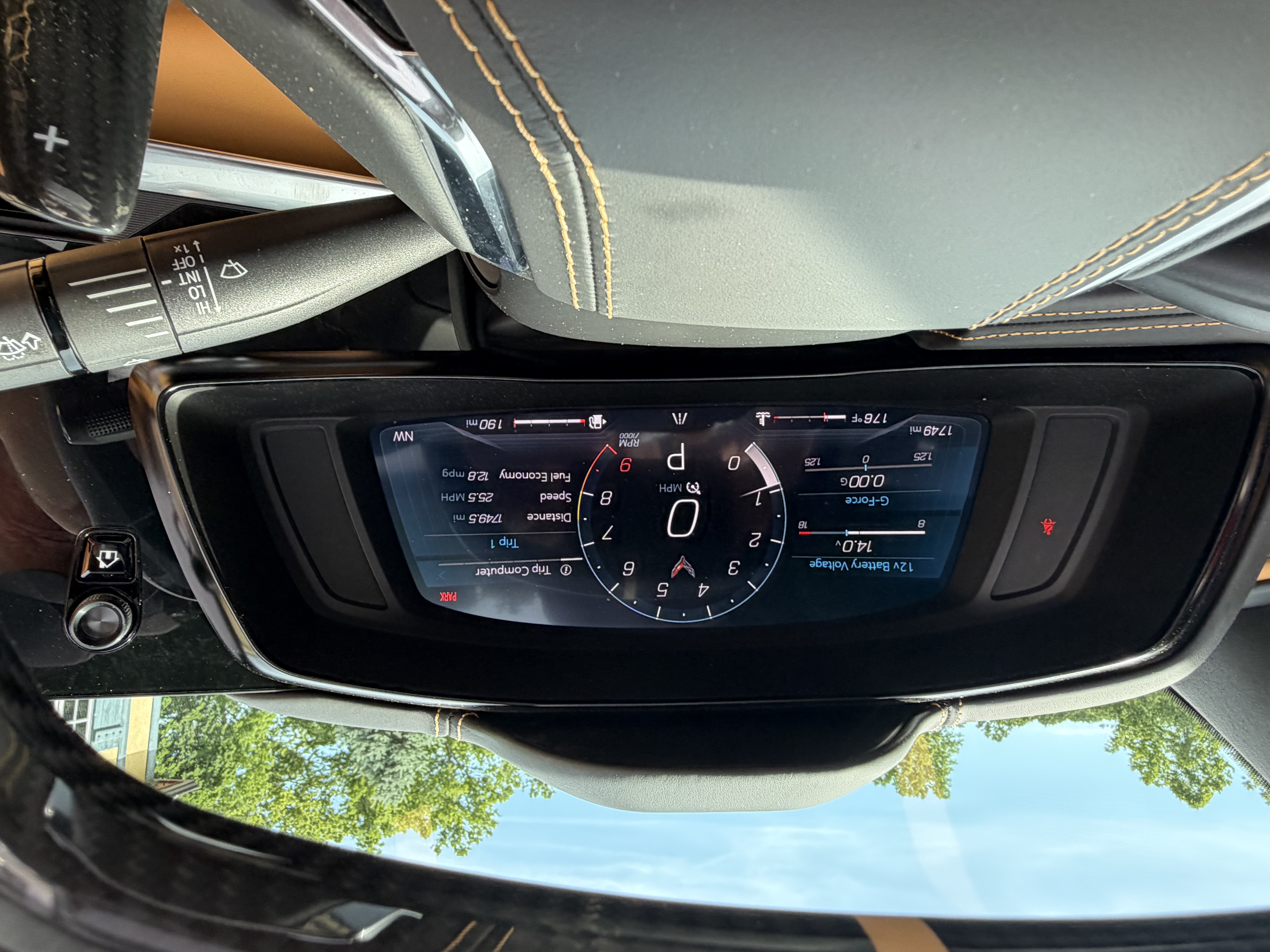 Used 2024 Chevrolet Corvette Z06 RWD image 8