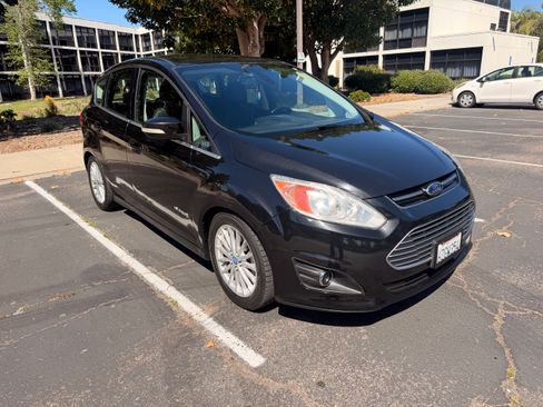 Used 2013 Ford C-MAX SEL image 1