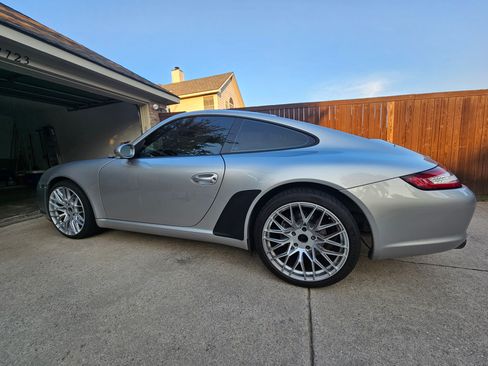 Used 2005 Porsche 911 Carrera image 4