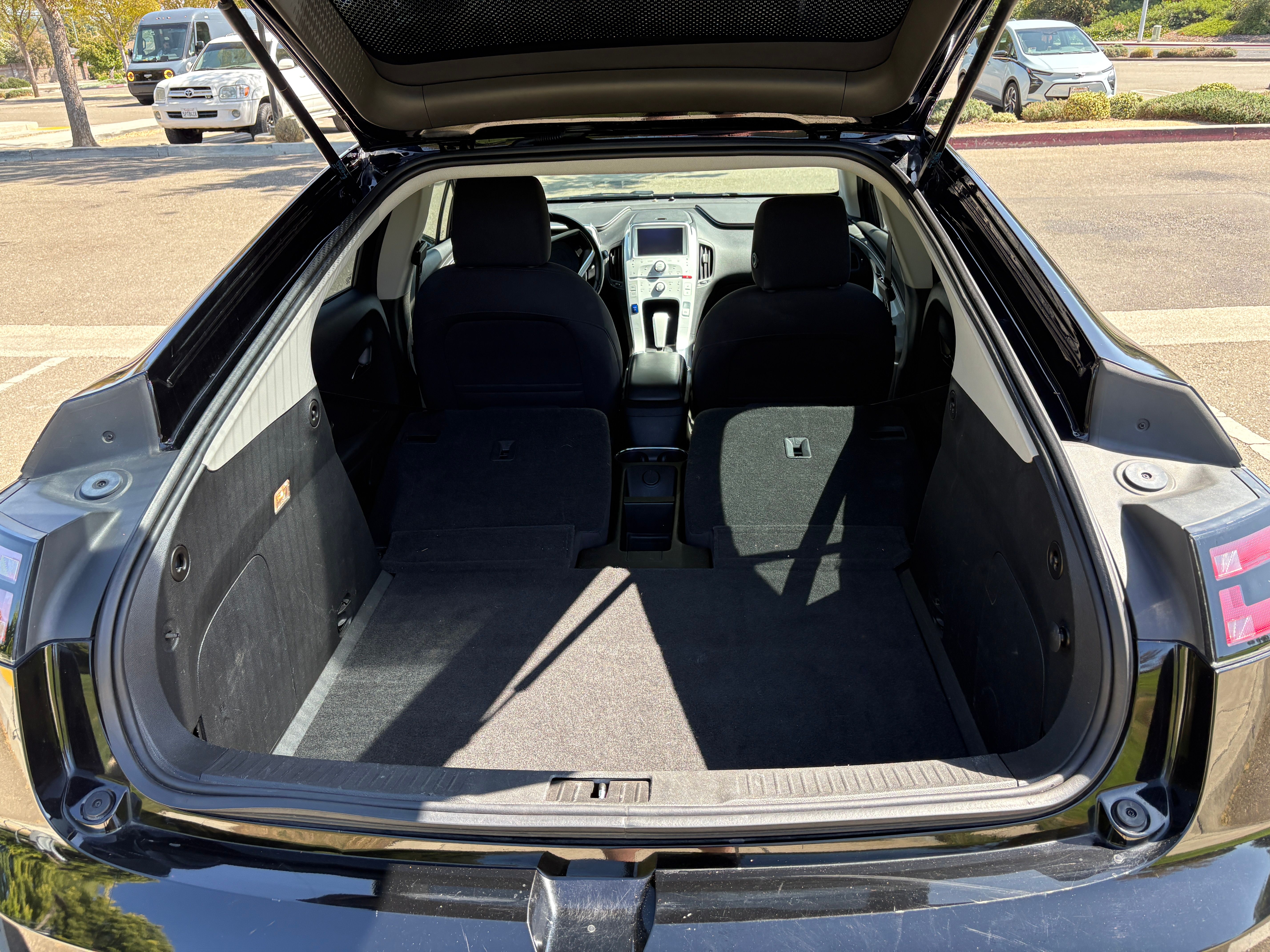 Used 2013 Chevrolet Volt w/ Enhanced Safety Package 1 FWD image 10